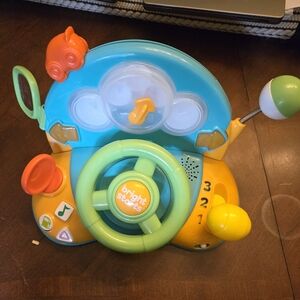 Baby driving toy